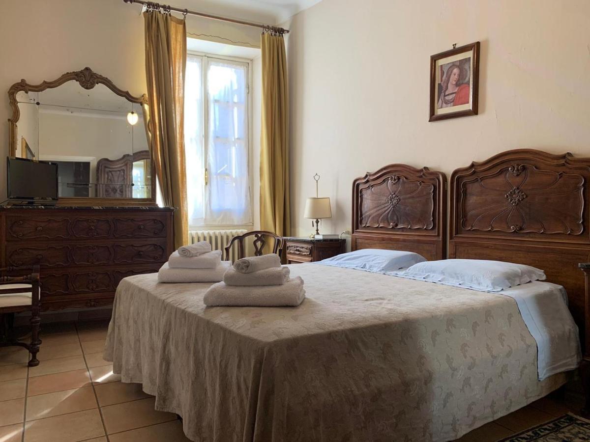 Albergo Dell'Angelo Pieve di Teco Exteriör bild
